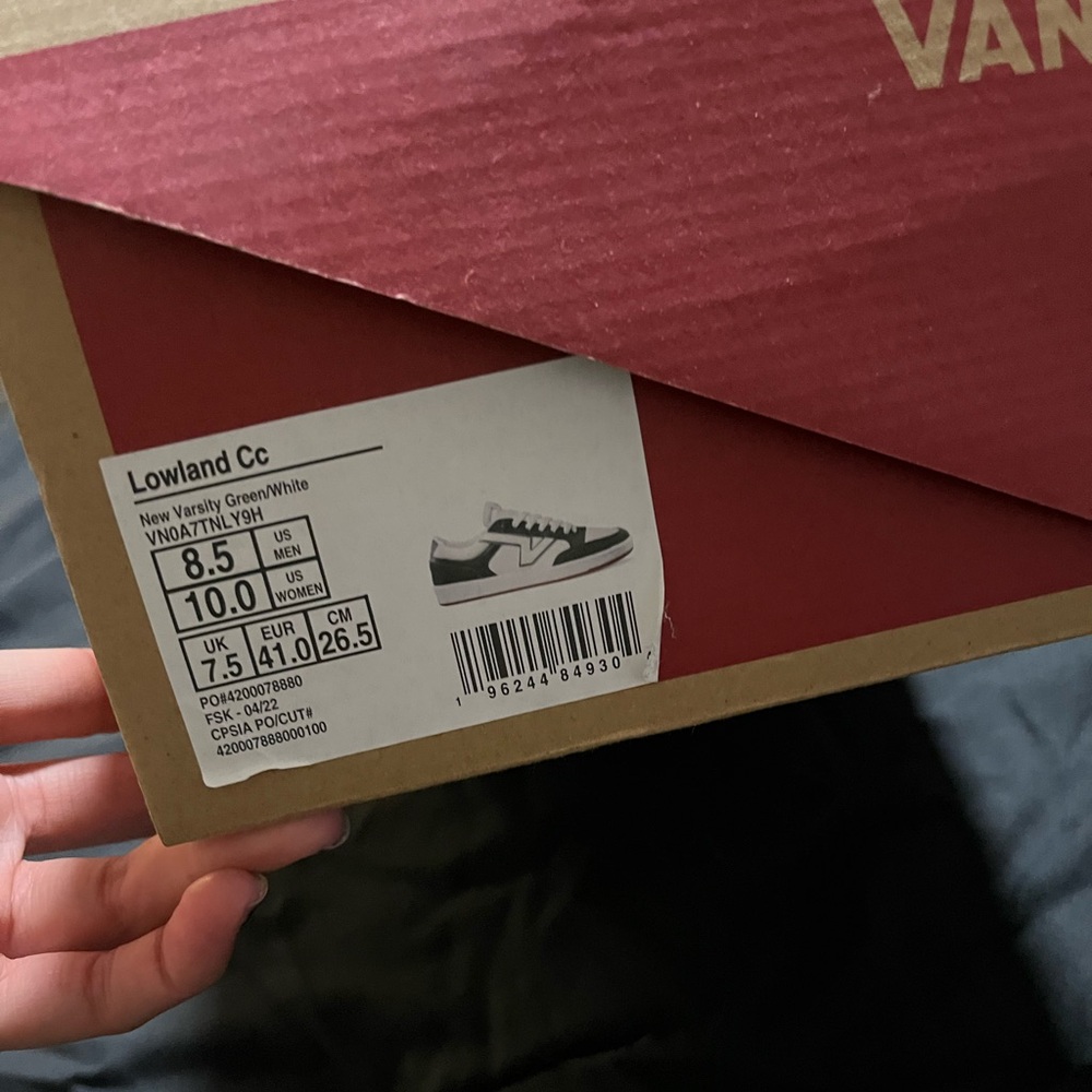 Lowland Vans Green Shoes - Picture 2 of 2